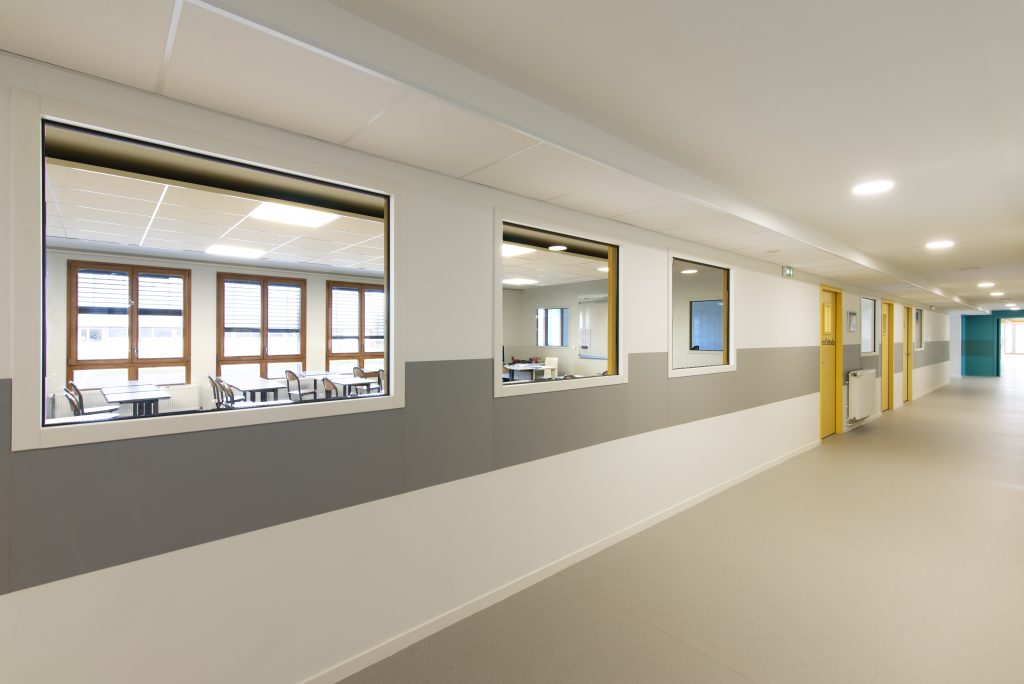 Collège Renée Gaillard (Bénamil) - vue 2